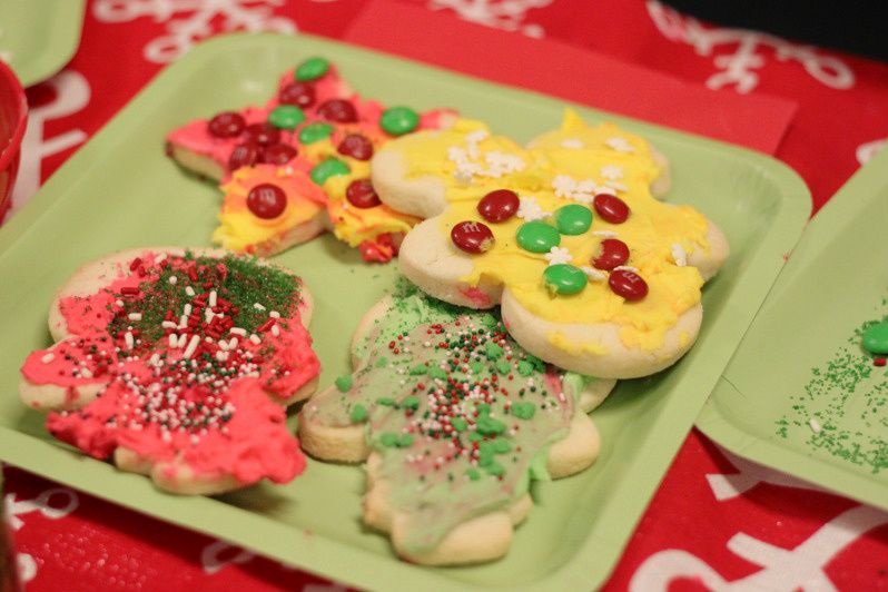 Our Kids’ Cookie Decorating Play Date At Home With Natalie